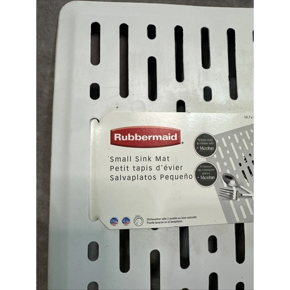 White Rubbermaid Small Sink Mat Rubber Dish Protector 10.7 x 12.7 in NEW htf